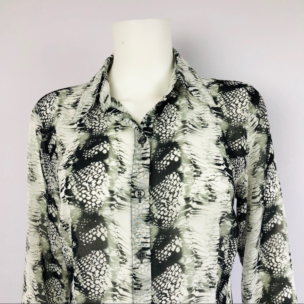 Cabi‎ Python Snake Print Sheer Blouse Small #988 - Picture 9 of 9